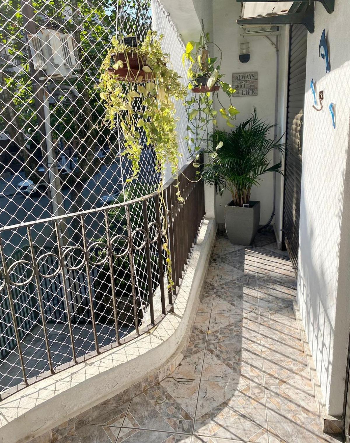 Proximo Ao Aquario, Dati E Feirinha Guaruja Bagian luar foto
