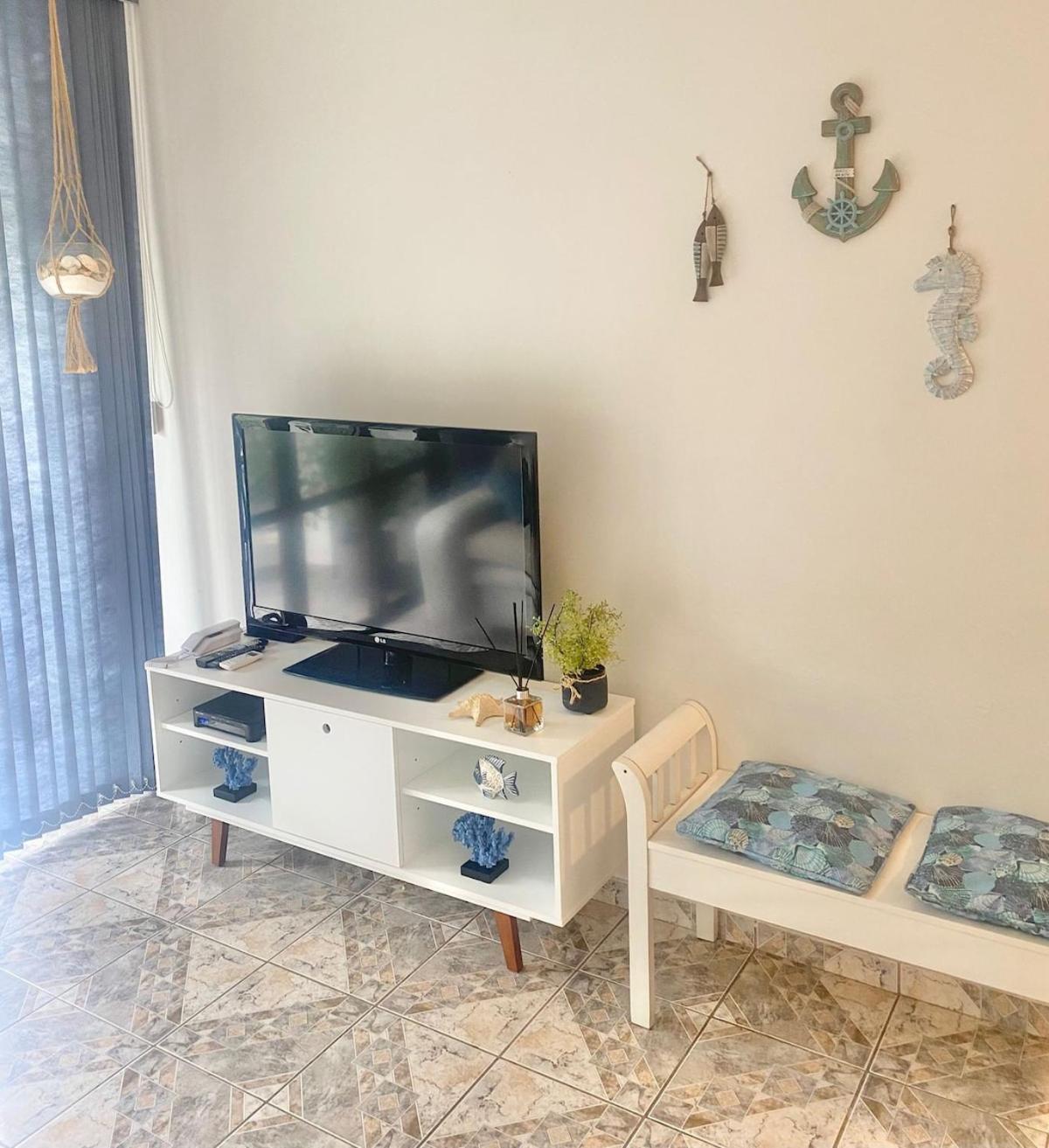 Proximo Ao Aquario, Dati E Feirinha Guaruja Bagian luar foto